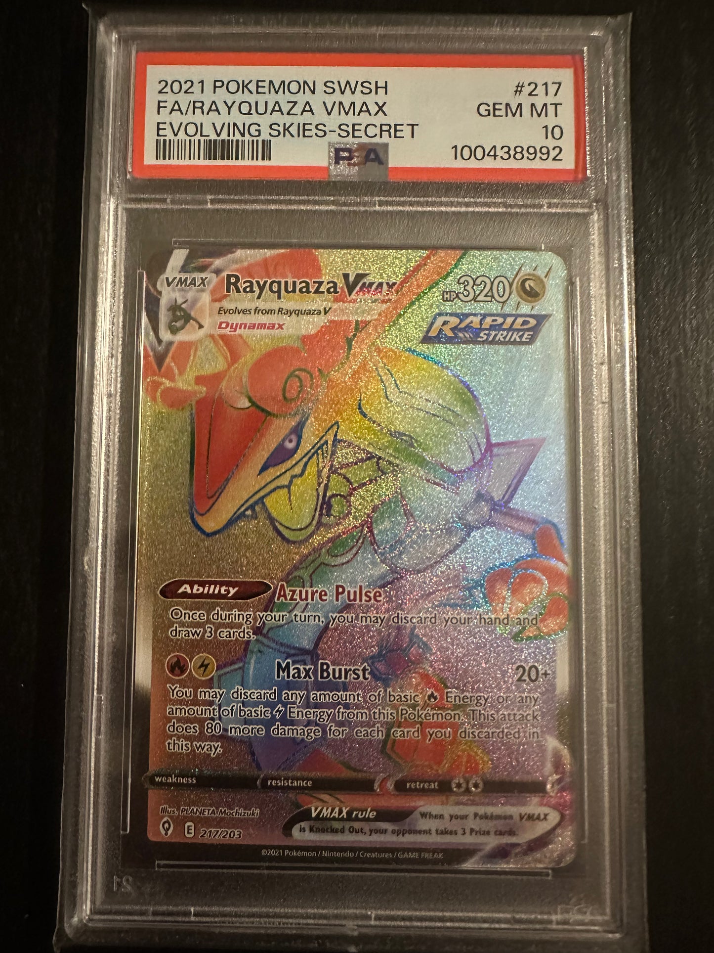 Rayquaza Rainbow Vmax #217 PSA 10 Evolving Skies 2021